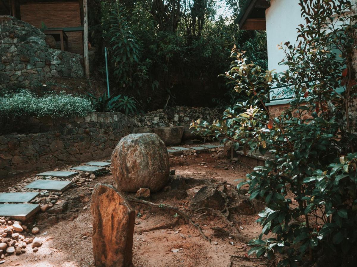 Arawe Retreat Villa Ella Exterior photo